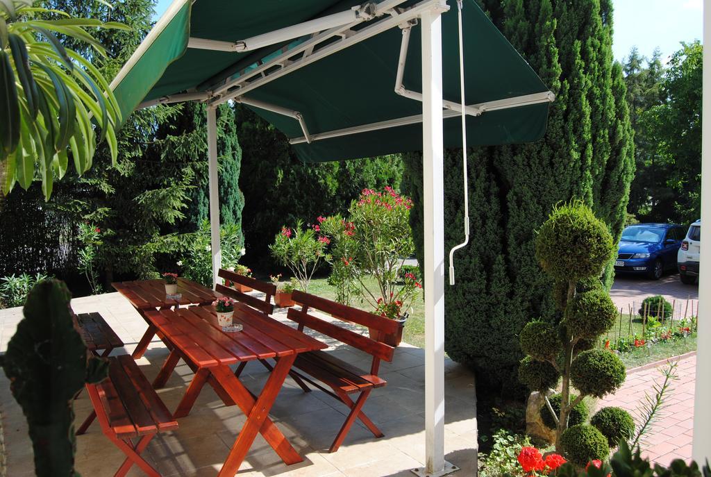 Villa Hedi Dunakiliti Dış mekan fotoğraf